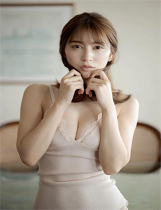 《rion美乳弹出来四虎在线观看》