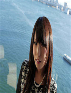 《谢娜婚纱照》